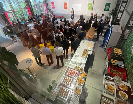 Netzwerk-accio-klein Area 77 - Beratung · Konzeption · Strategie · Planung · Umsetzung Kunden-Event Networking